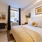 Ferndale Mews 4* Bristol