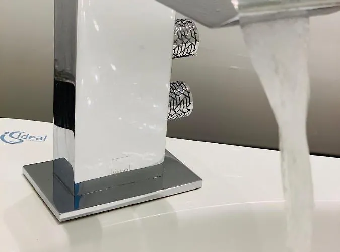 فندق مبيت وإفطار Ferndale Mews