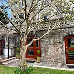 Ferndale Mews 4* Bristol